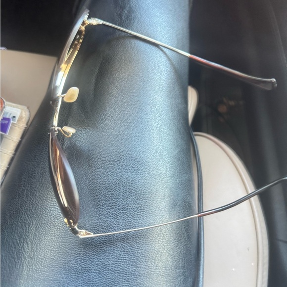 Like New - No Scratches - Rayban Aviators - ® RB3449 iconic Aviator™ - Picture 3 of 7